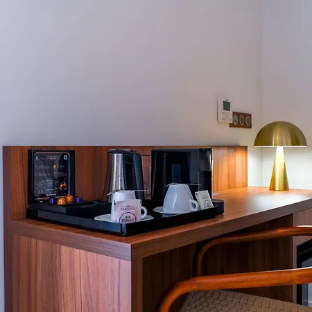 Szálloda Zenitude La Valadiere, Ascend Collection 4*