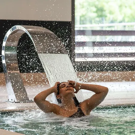 Zenitude La Valadiere, Ascend Collection Szálloda Juvignac